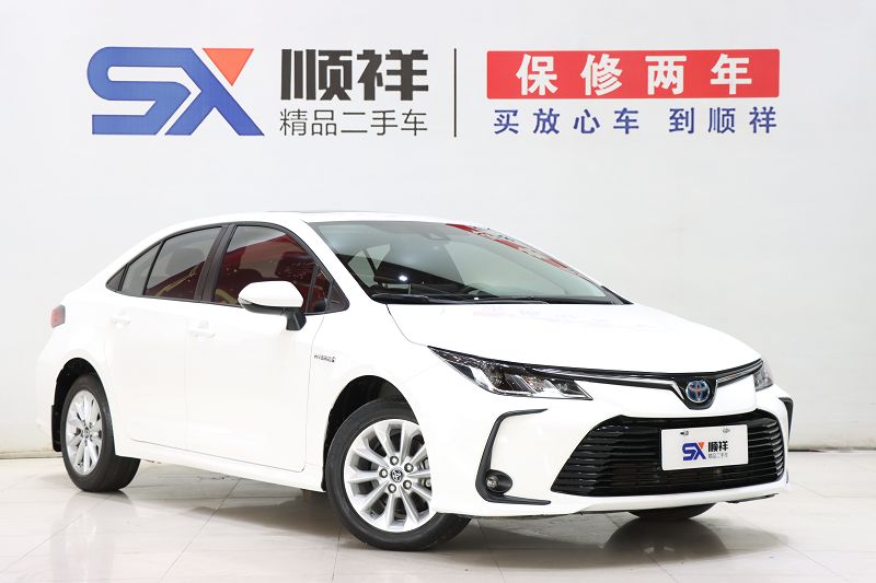 丰田卡罗拉 2021款 双擎 1.8L E-CVT精英版