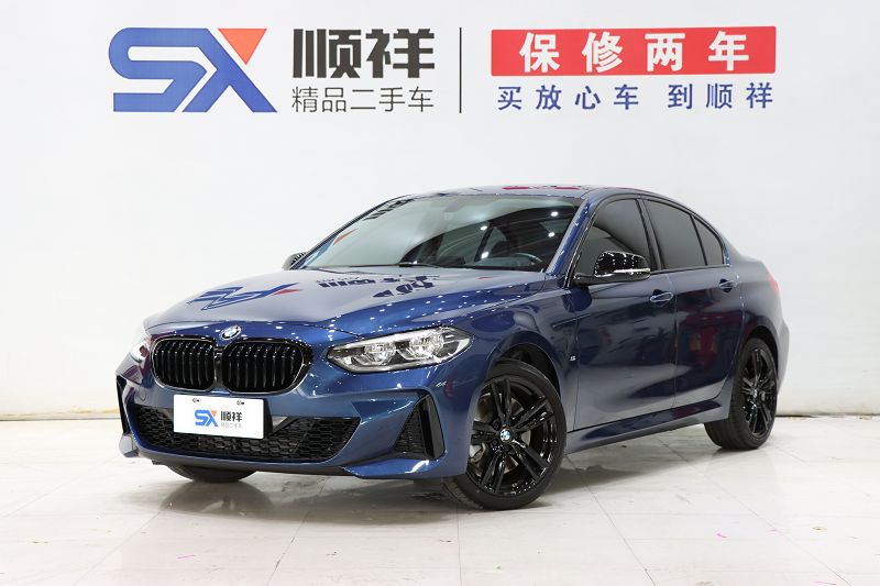 宝马1系 2022款 125i M运动曜夜版