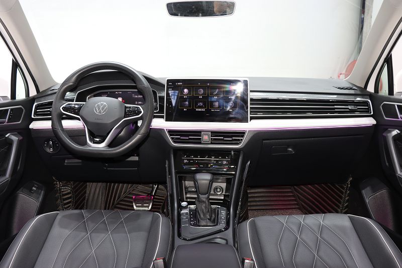 大众 途观L 2022款 330TSI 自动两驱R-Line越享版
