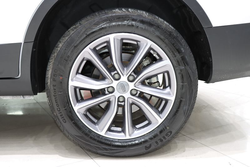 吉利汽车 博越 2021款 百万款 1.8TD DCT两驱豪华型