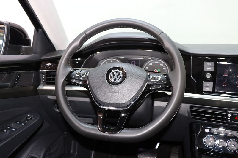 大众 帕萨特 2019款 330TSI 精英版 国V
