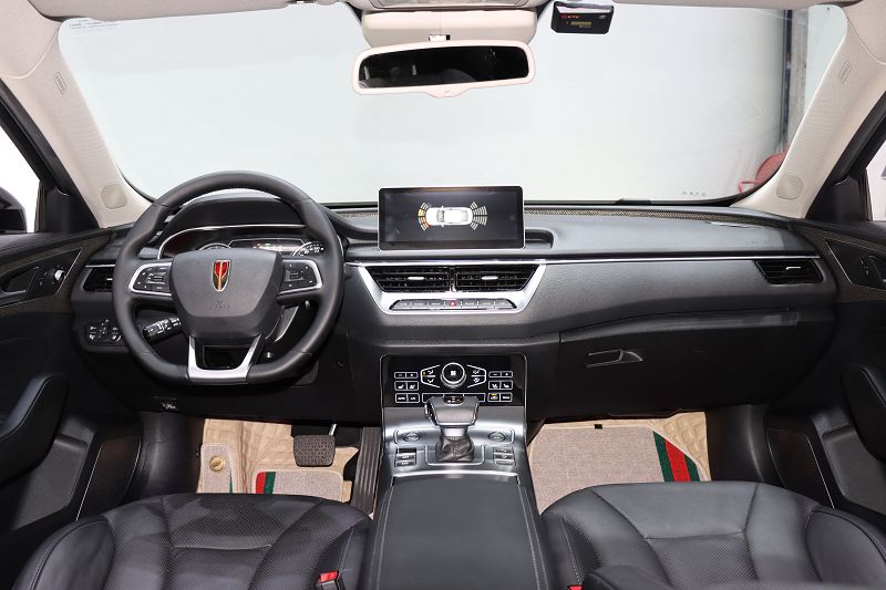 红旗H5 2020款 1.8T 自动智联旗畅版