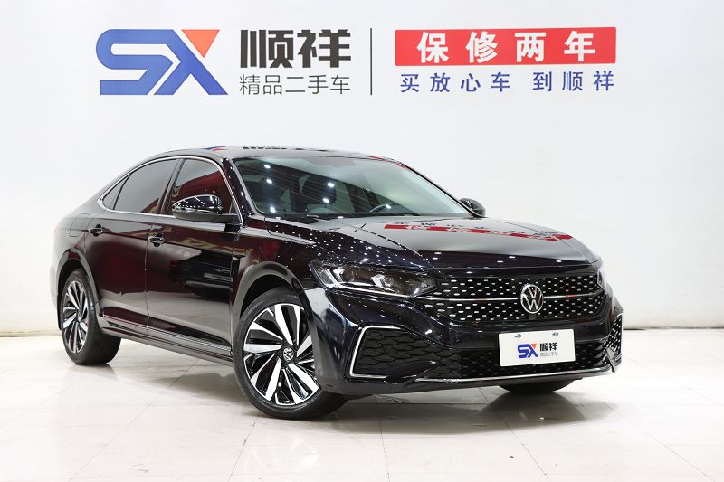 大众帕萨特 2022款 330TSI 星空精英版