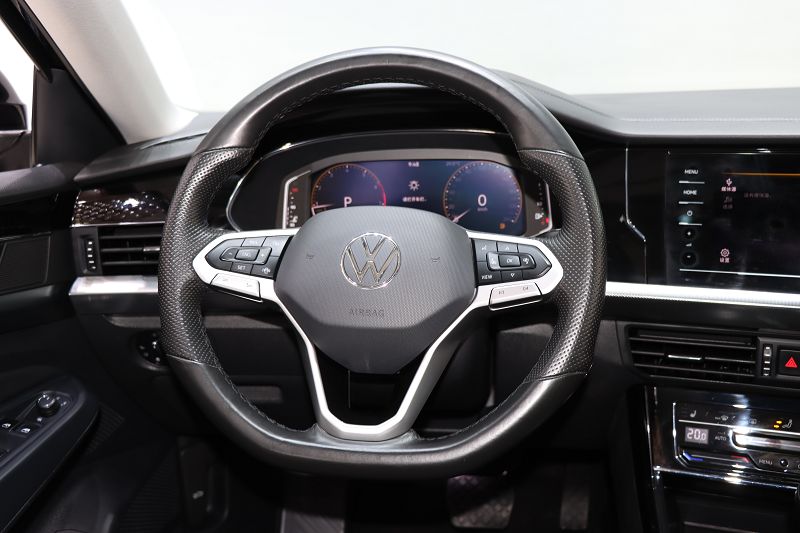 大众帕萨特 2022款 330TSI 星空精英版