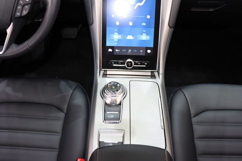 福特 蒙迪欧 2020款 EcoBoost 200 时尚型