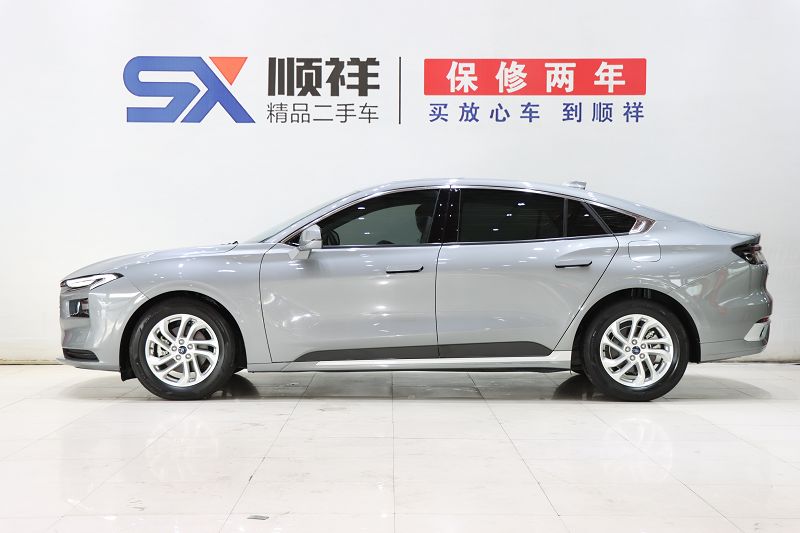 福特 蒙迪欧 2022款 改款 EcoBoost 245 时尚型