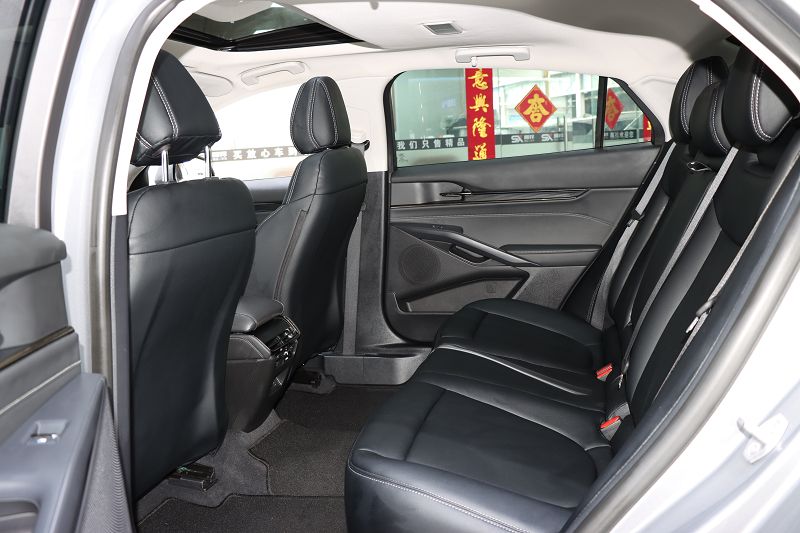 福特 蒙迪欧 2022款 改款 EcoBoost 245 时尚型