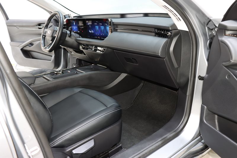 福特 蒙迪欧 2022款 改款 EcoBoost 245 时尚型