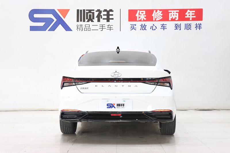 现代 伊兰特 2022款 1.5L CVT GLX精英版
