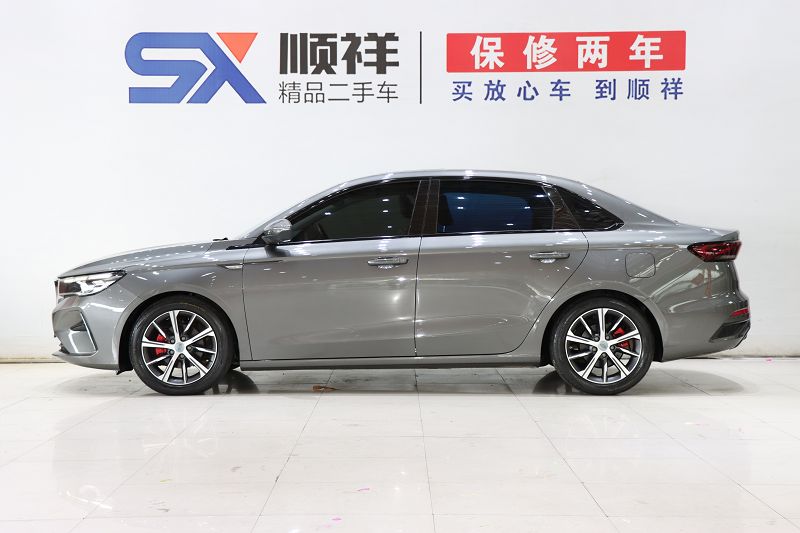 吉利帝豪 2022款 第4代 1.5L CVT旗舰型