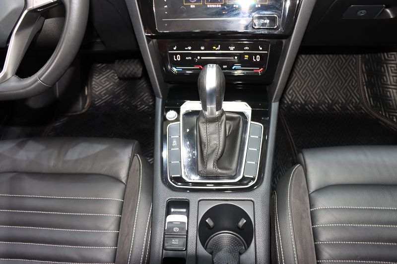大众 迈腾 2020款 330TSI DSG 领先型 国VI