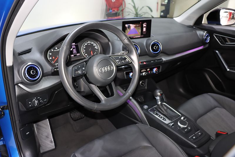 奥迪Q2L 2020款 35 TFSI 时尚动感型