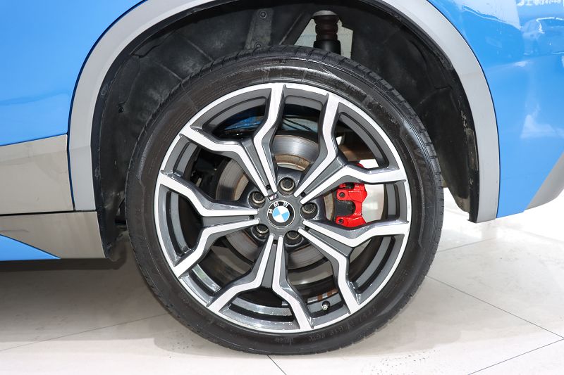 宝马X2 2018款 sDrive25i 尊享型M越野套装 国V