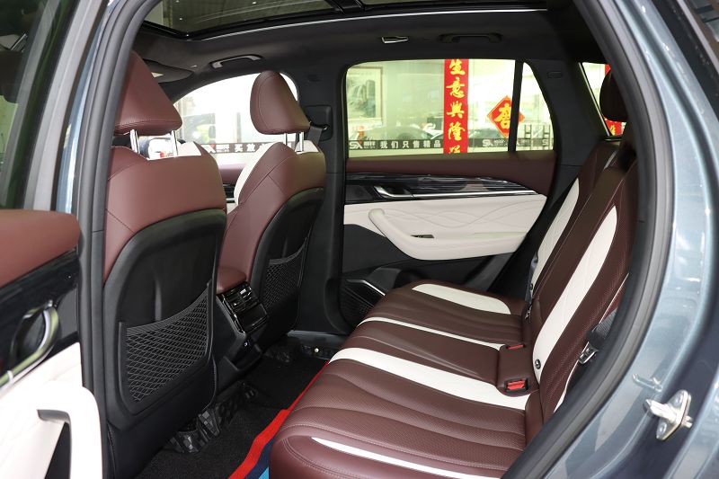 吉利汽车 星越L 2024款 2.0TD DCT EVO两驱尊贵型