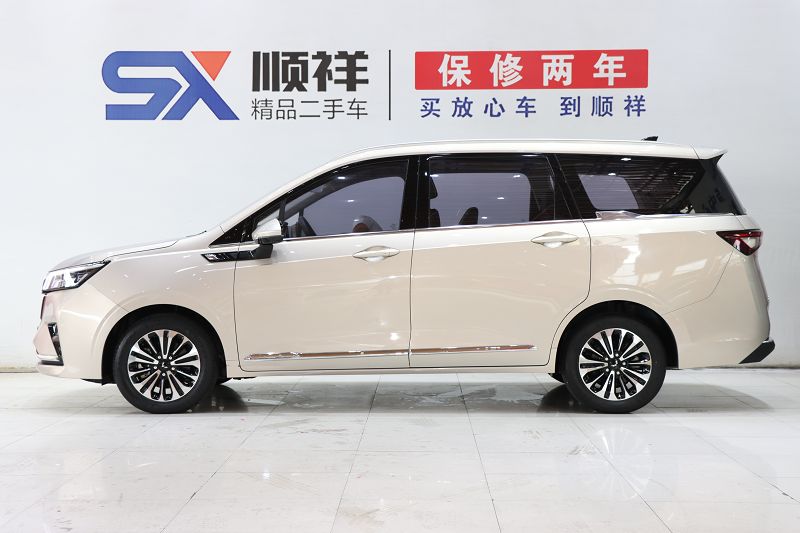 五菱汽车 五菱佳辰 2022款 1.5T CVT尊享旗舰型