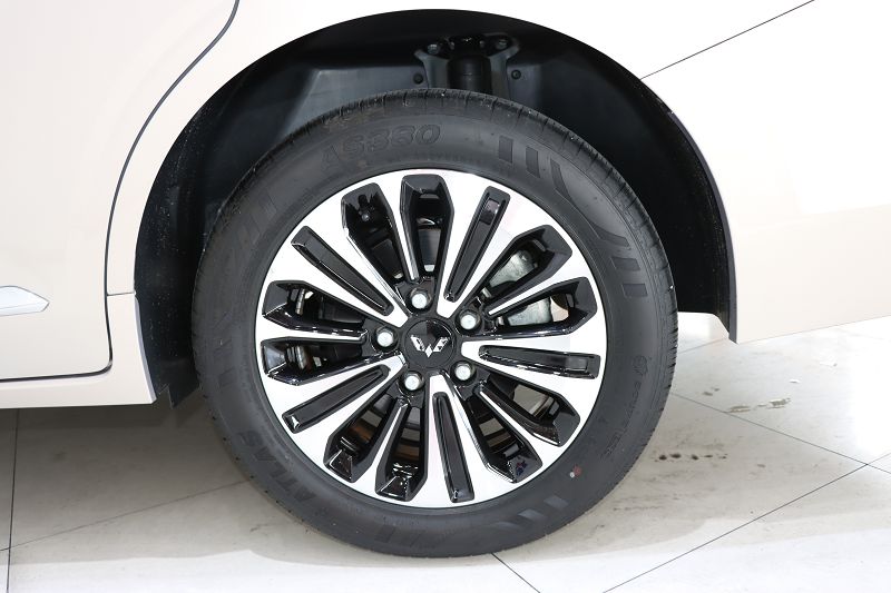 五菱汽车 五菱佳辰 2022款 1.5T CVT尊享旗舰型