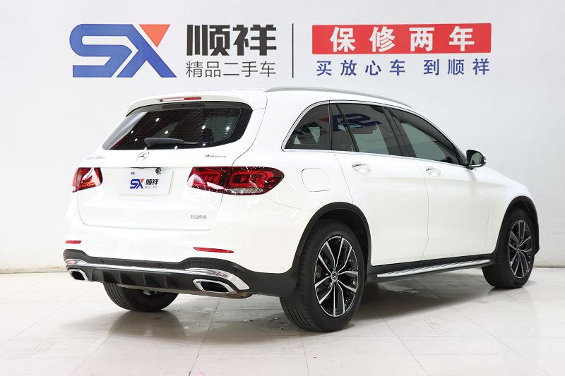 奔驰GLC级 2022款 GLC 260 L 4MATIC 豪华型