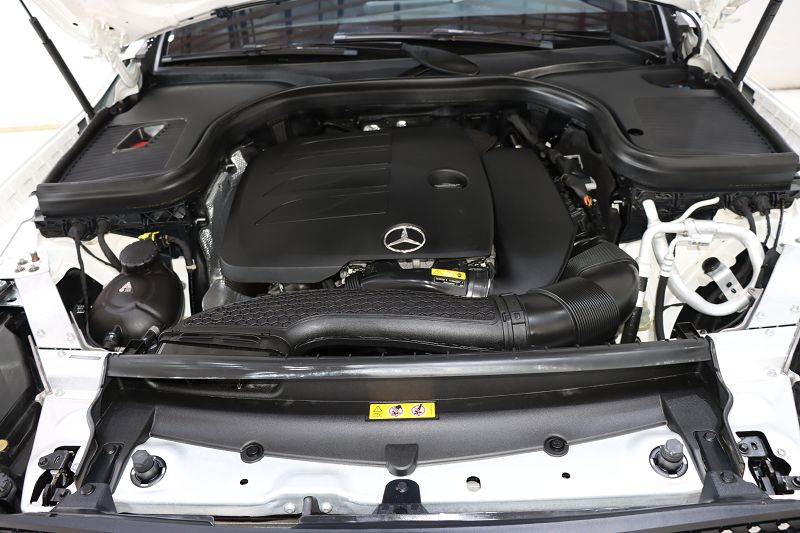 奔驰GLC级 2022款 GLC 260 L 4MATIC 豪华型