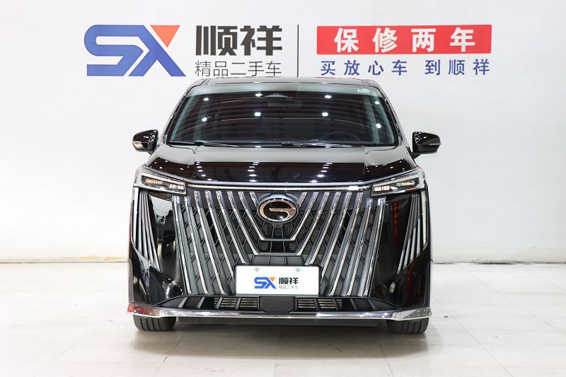 传祺M8 2023款 宗师系列 400T 至尊版