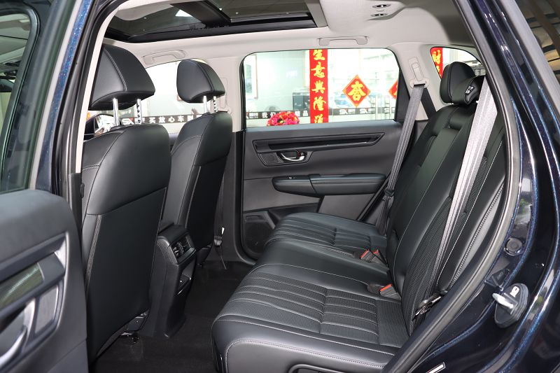 本田 皓影 2025款 240TURBO 两驱豪华版 5座
