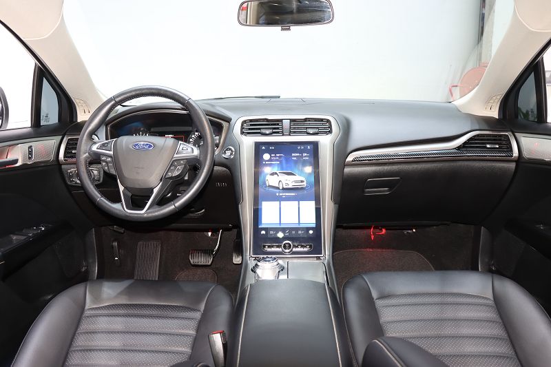 福特 蒙迪欧 2020款 EcoBoost 180 时尚型