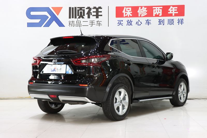 日产逍客 2023款 经典 2.0L CVT XV舒适版