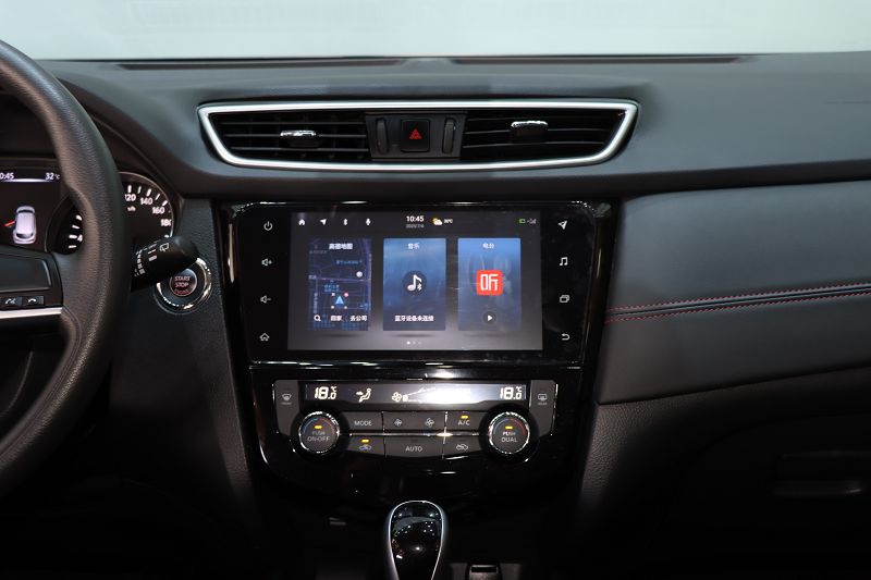 日产逍客 2023款 经典 2.0L CVT XV舒适版