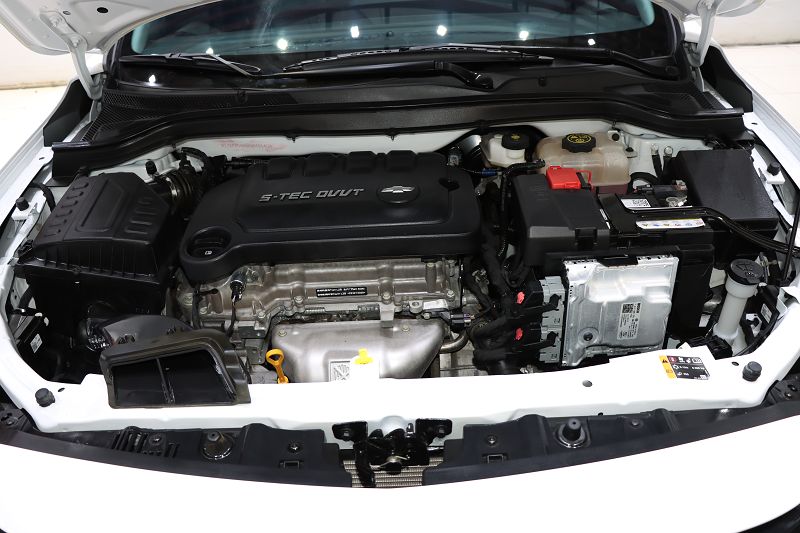 雪佛兰科鲁泽 2023款 1.5L 双离合悦享版