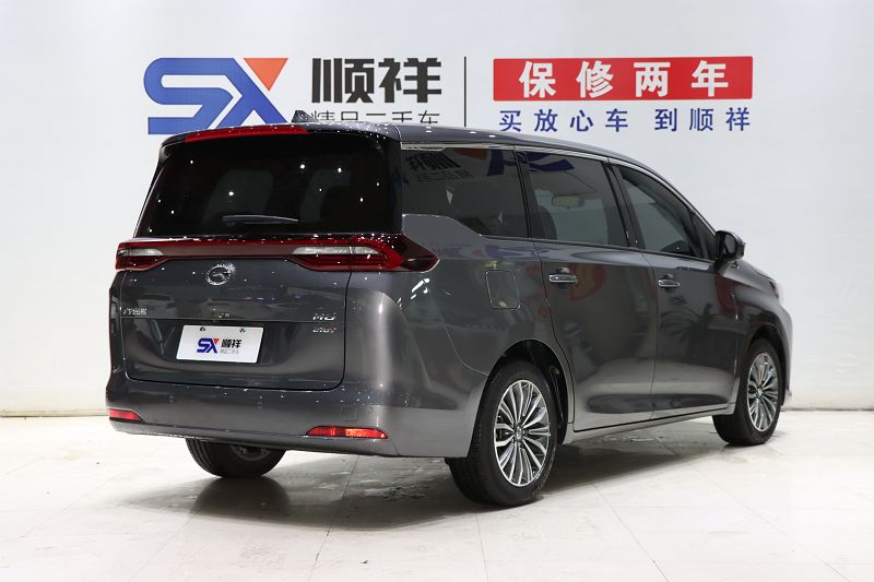 广汽传祺 传祺M6 2021款 270T 自动尊荣版（七座）