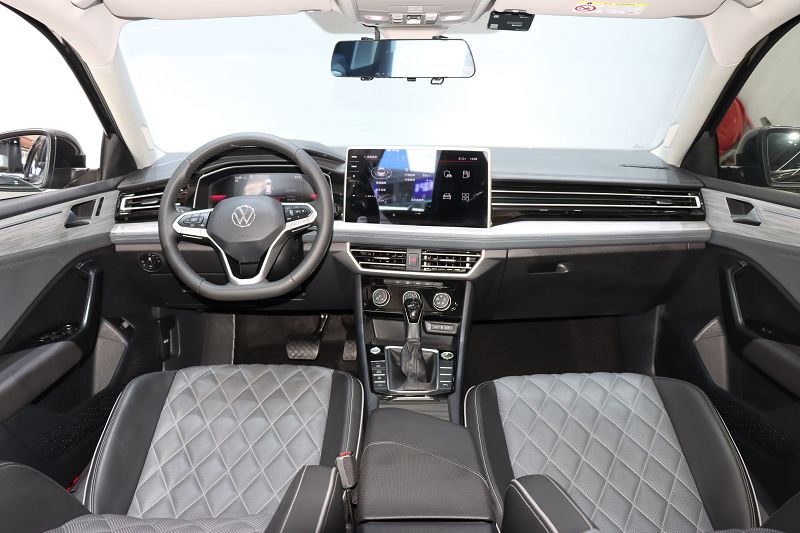 大众 速腾 2023款 300TSI DSG超越版