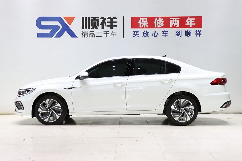 大众 宝来 2023款 300TSI DSG尊行版