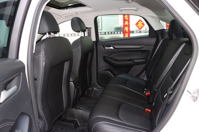 福特福特 福睿斯 2021款 1.5L 自动钻石版