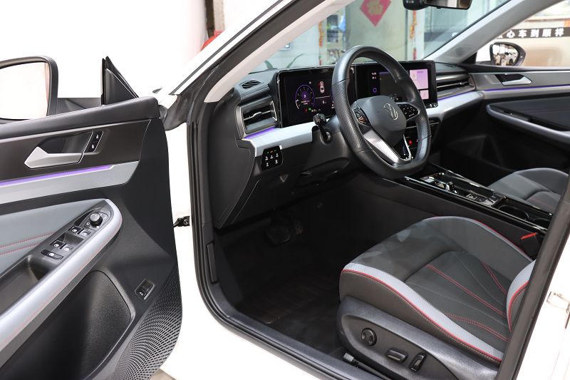大众 凌渡 2022款 L 280TSI DSG酷辣版