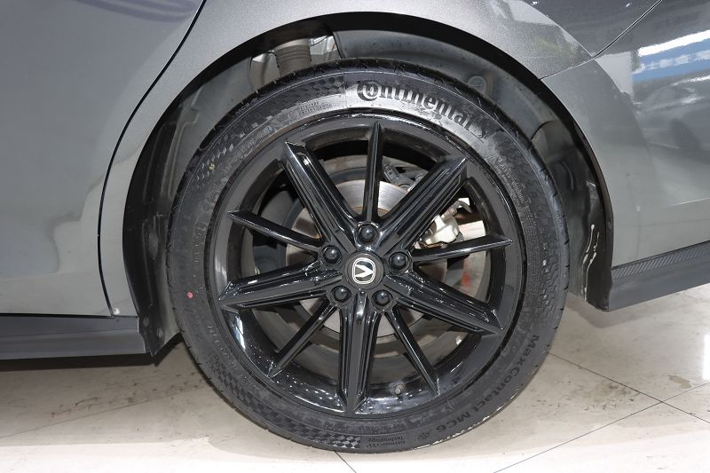 长安UNI-V 2022款 1.5T 尊贵型