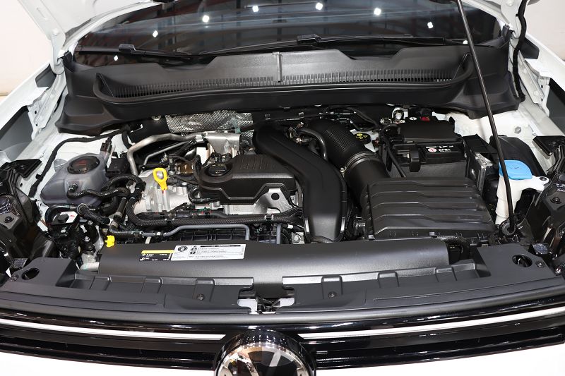 大众 途岳 2025款 新锐 300TSI 锐享版