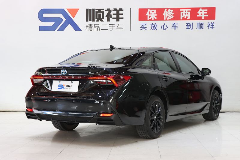 丰田 亚洲龙 2022款 双擎 2.5L 豪华版