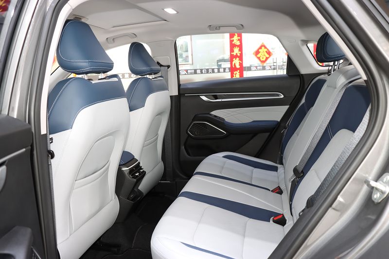 吉利汽车 帝豪 2022款 第4代 1.5L CVT旗舰型
