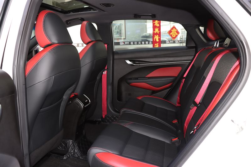 吉利汽车 缤瑞 2021款 1.4T CVT F-运动版
